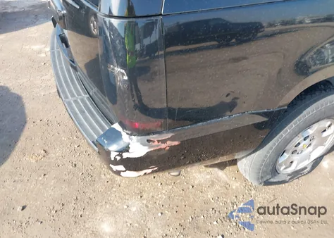 2010 Chevrolet Suburban 1500 Lt1 из США, поврежденный, VIN 1GNUKJE30AR225673